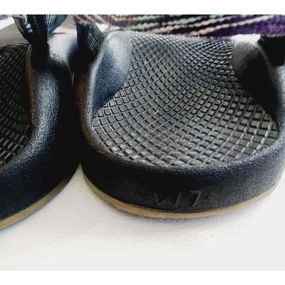 Chaco Z2 Classic Yampa Pixel Wave Purple Aqua Blue Toe Loop Sandals 7 - Picture 6 of 7
